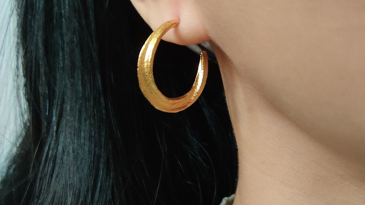 Gold Twist Hoop Earrings