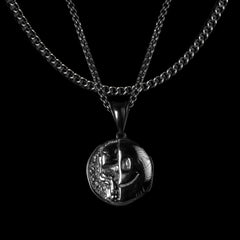 Death Smile: 'Memento Mori' Coin Pendant ( Silver / Black )